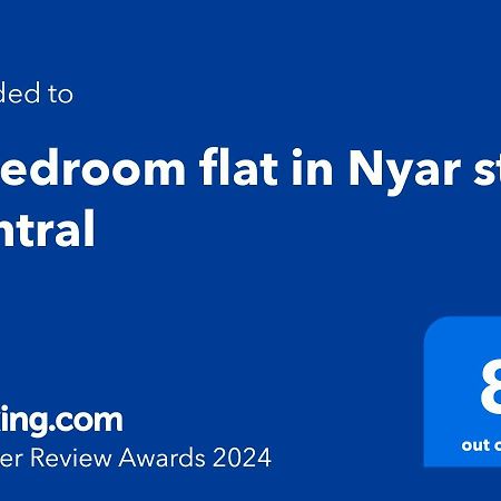 1 Bedroom Flat In Nyar Str., Central Budapest Exteriör bild